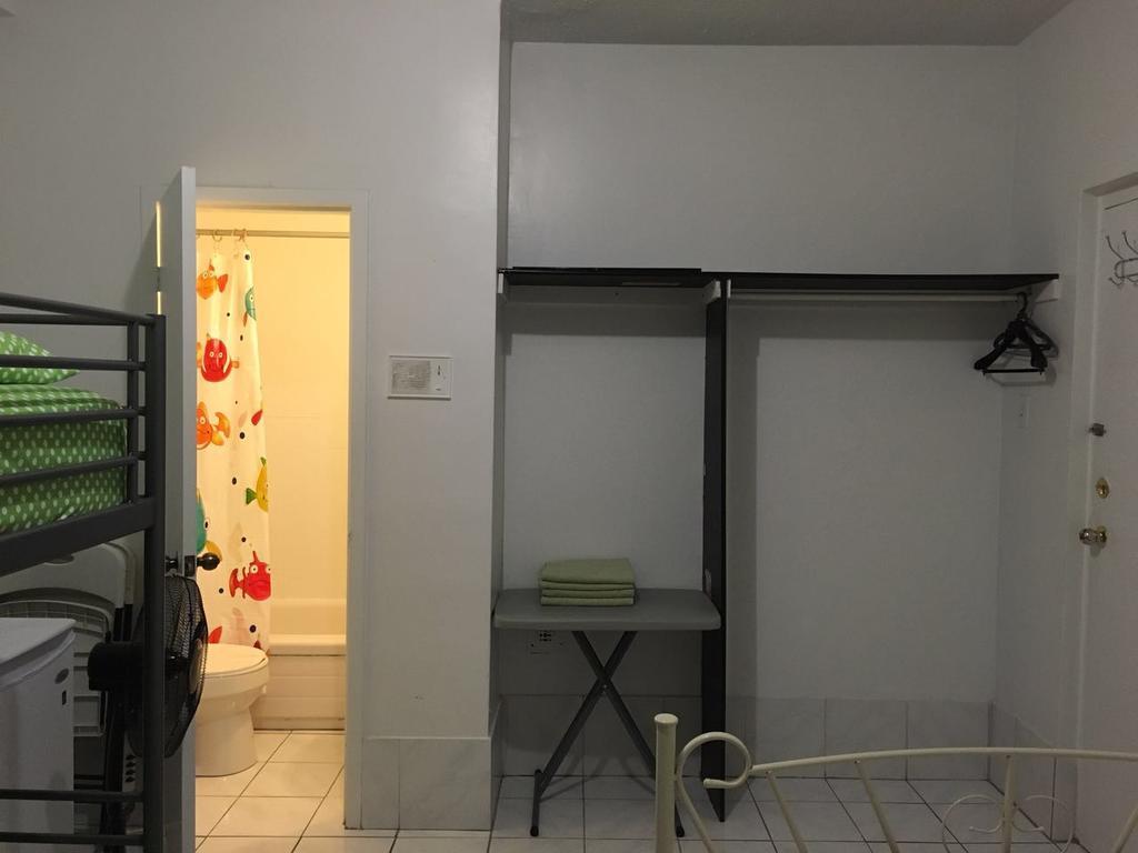 University Apartment Toronto Dış mekan fotoğraf