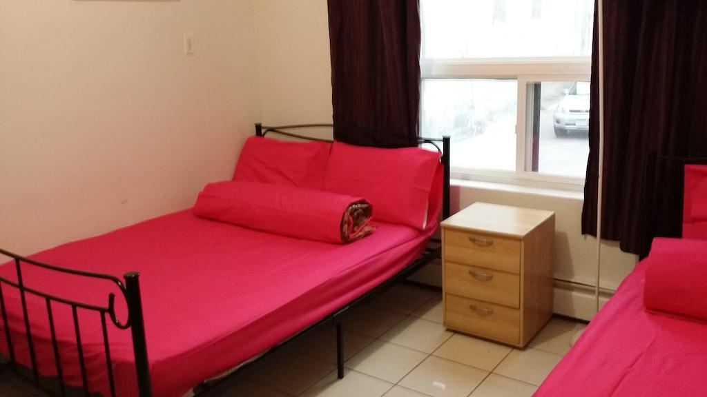 University Apartment Toronto Dış mekan fotoğraf