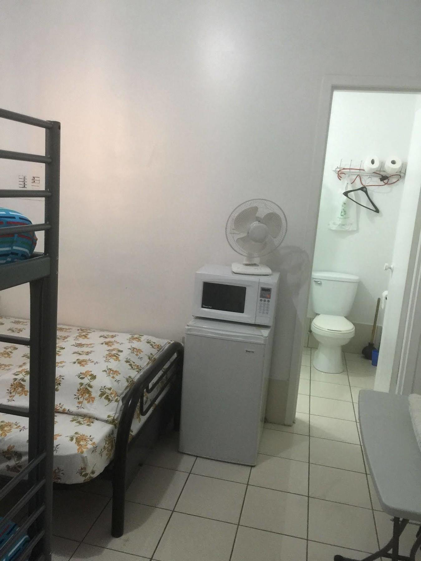 University Apartment Toronto Dış mekan fotoğraf