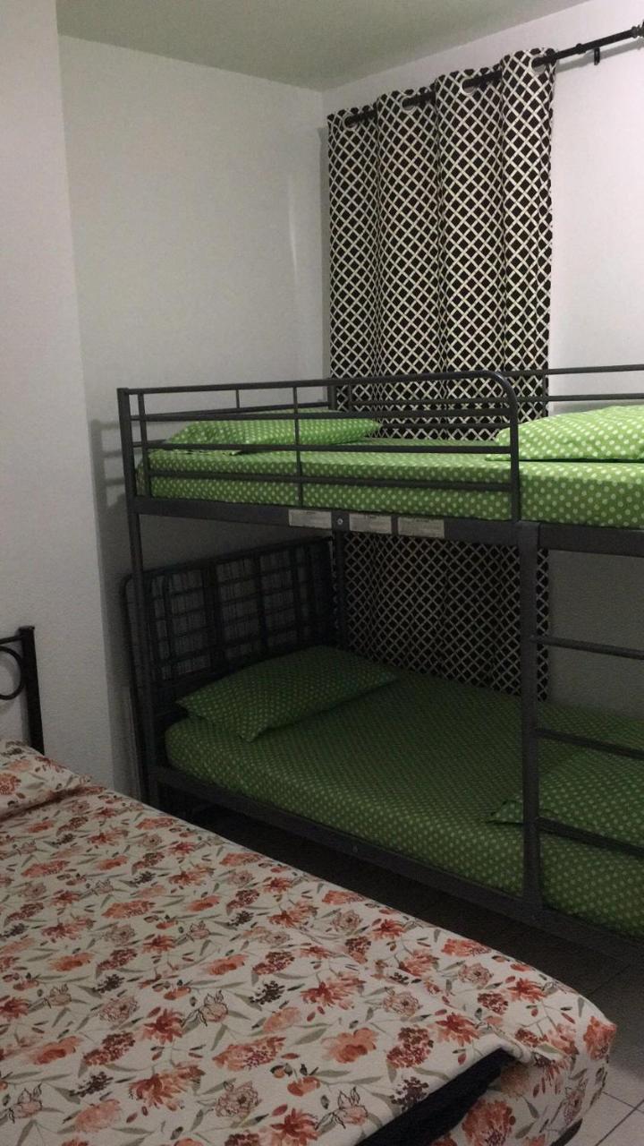 University Apartment Toronto Dış mekan fotoğraf