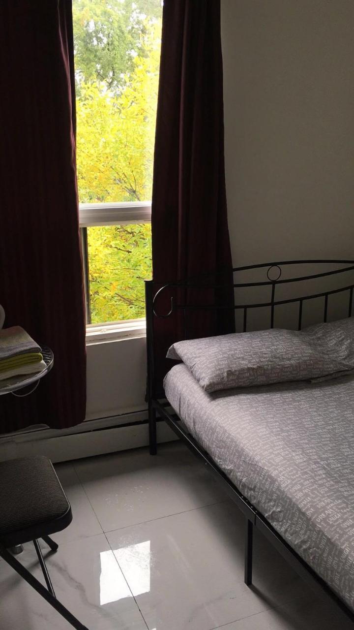 University Apartment Toronto Dış mekan fotoğraf