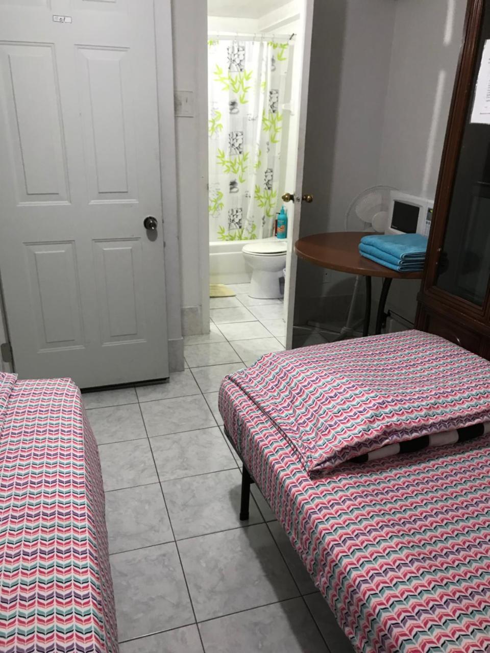University Apartment Toronto Dış mekan fotoğraf
